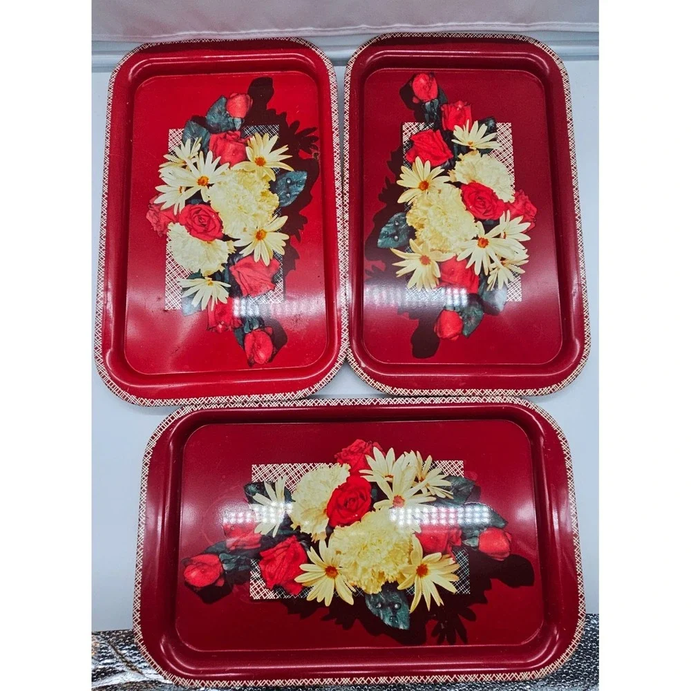 Vintage Red Floral Metal Serving Trays Set of 3 Roses Daisies Retro Kitchen 11.5